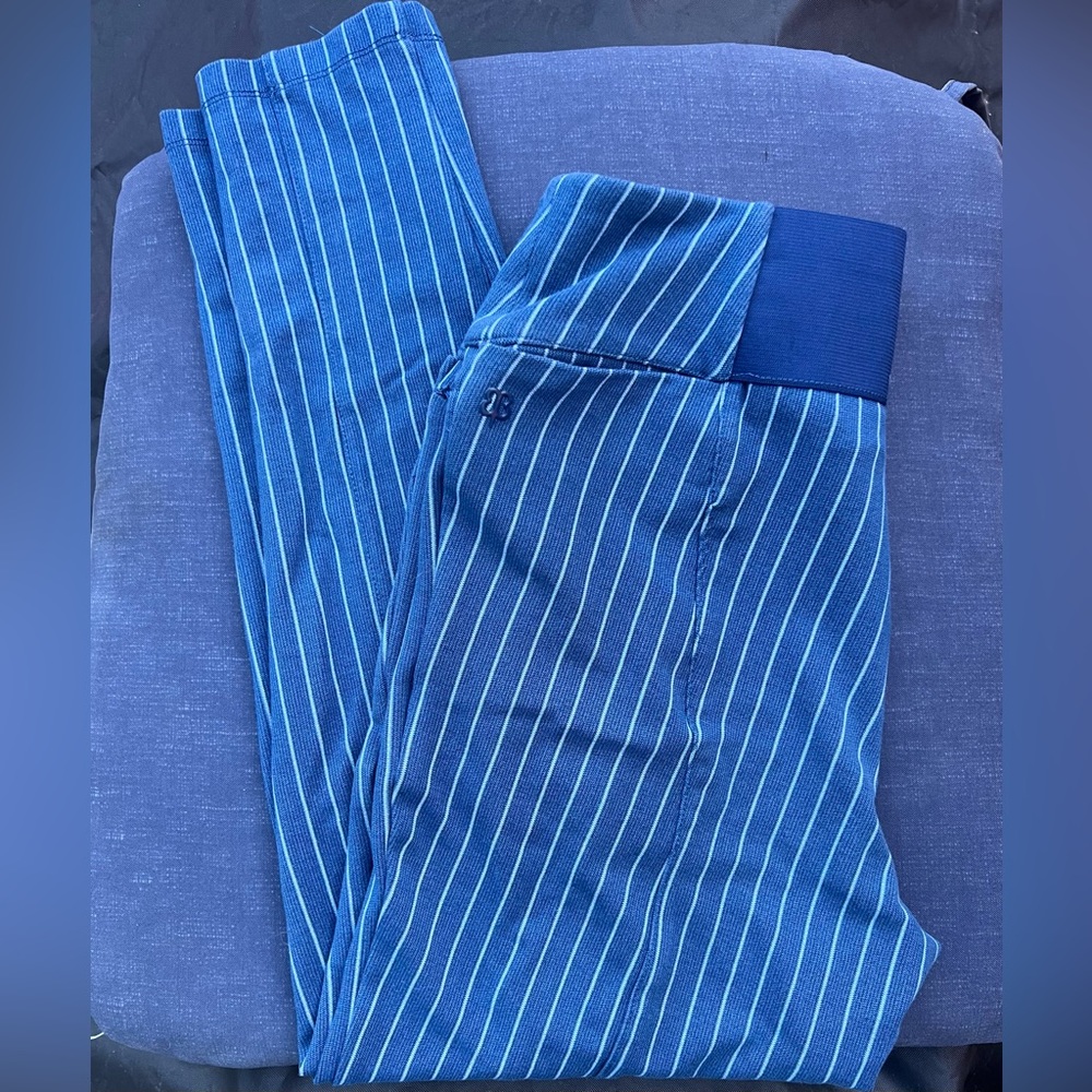 Betabrand women's blue pinstriped dress yoga pants.  Size Large